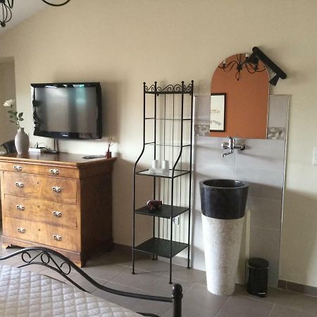Bed and Breakfast Les Secrets Du Mistral Valensole Exteriér fotografie