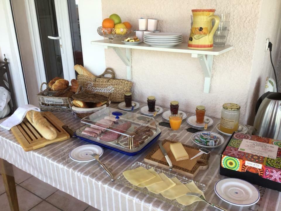 Bed and Breakfast Les Secrets Du Mistral Valensole Exteriér fotografie